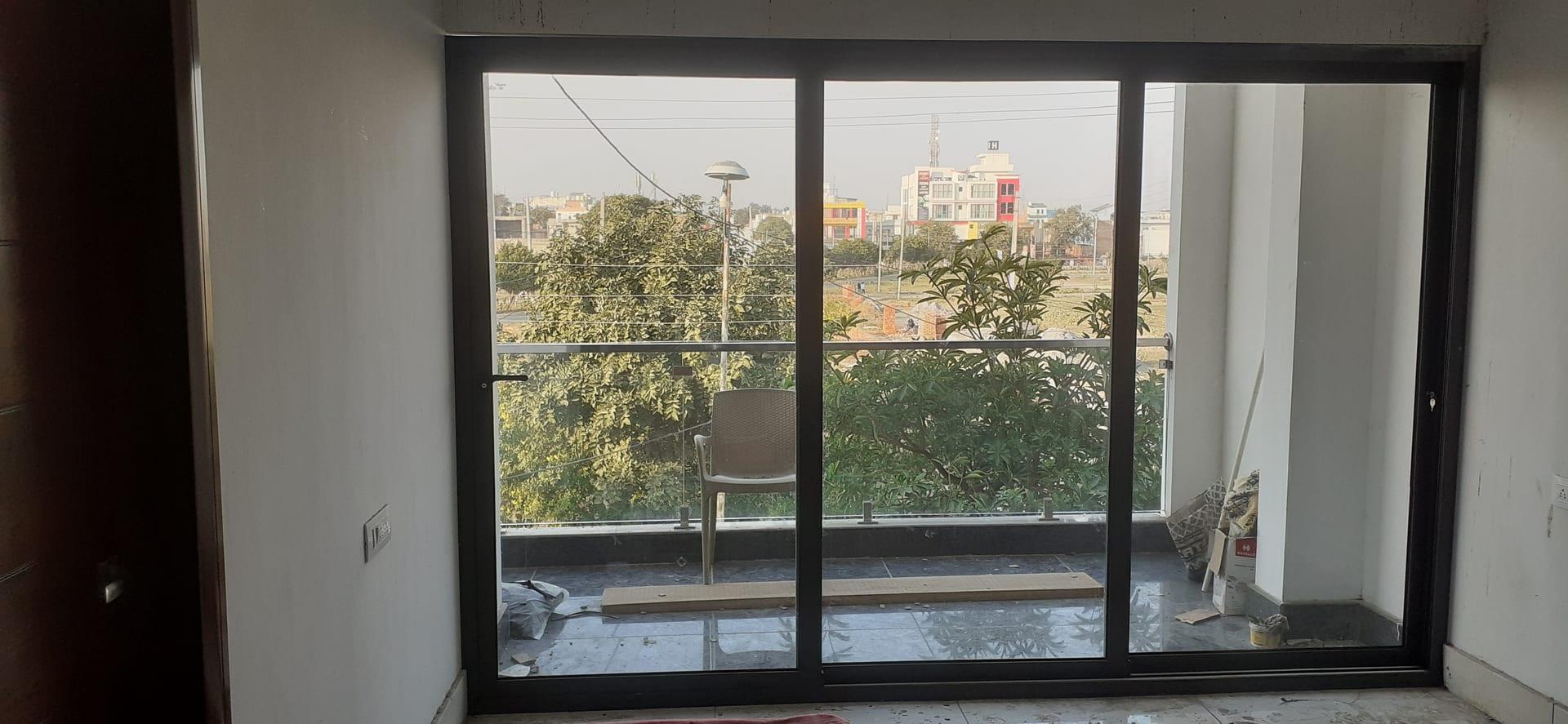 Aluminium Sliders — image 9