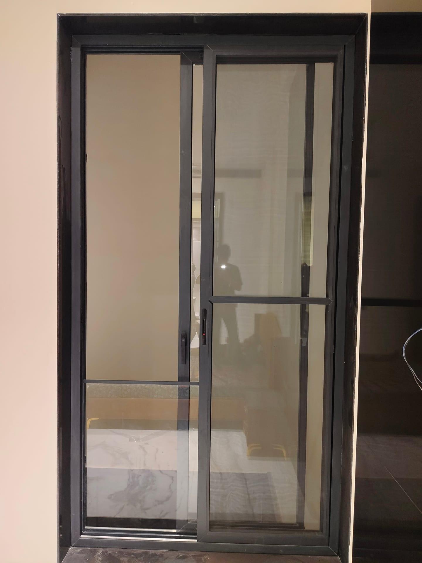 Aluminium Sliders — image 33