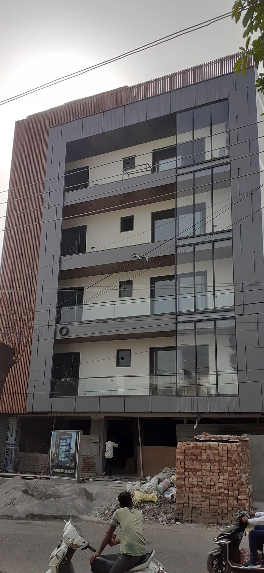 Glass Railing — image 4