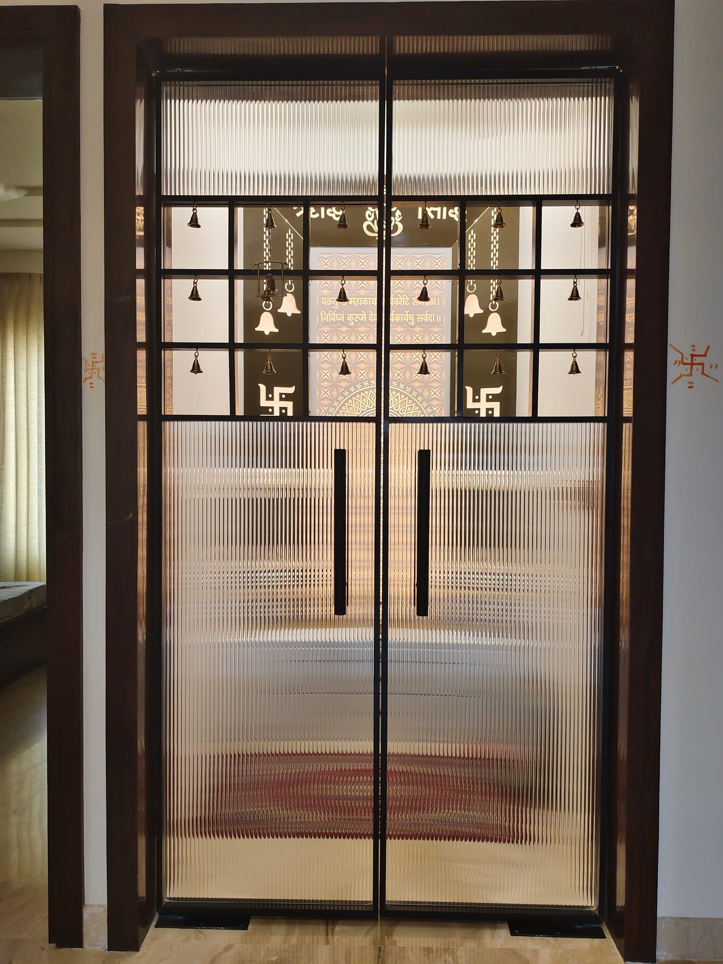 Mandir Doors — image 18
