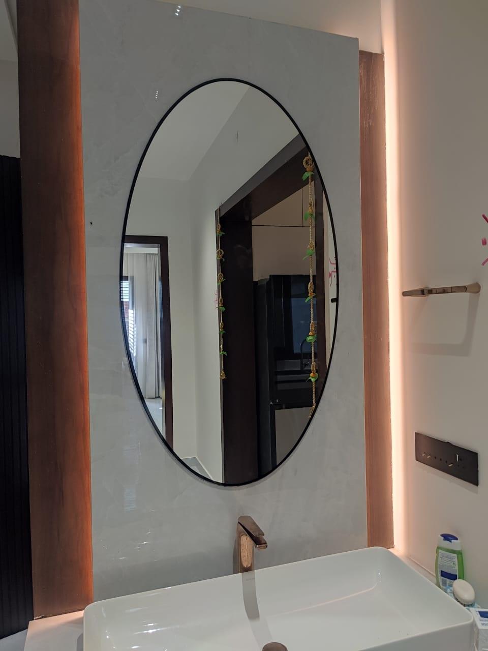 Mirror — image 11