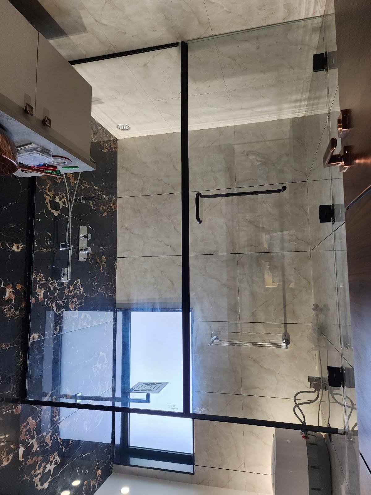Shower Partition — image 13