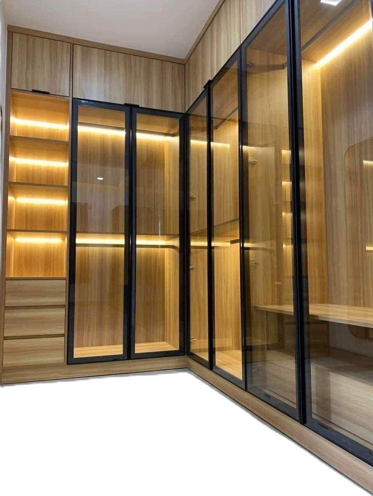Wardrobe — image 2