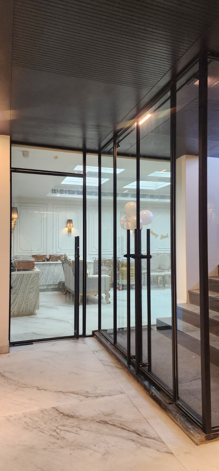 Toughened Glass Partition